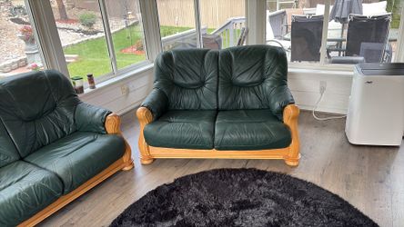 Grafton Everest loveseats