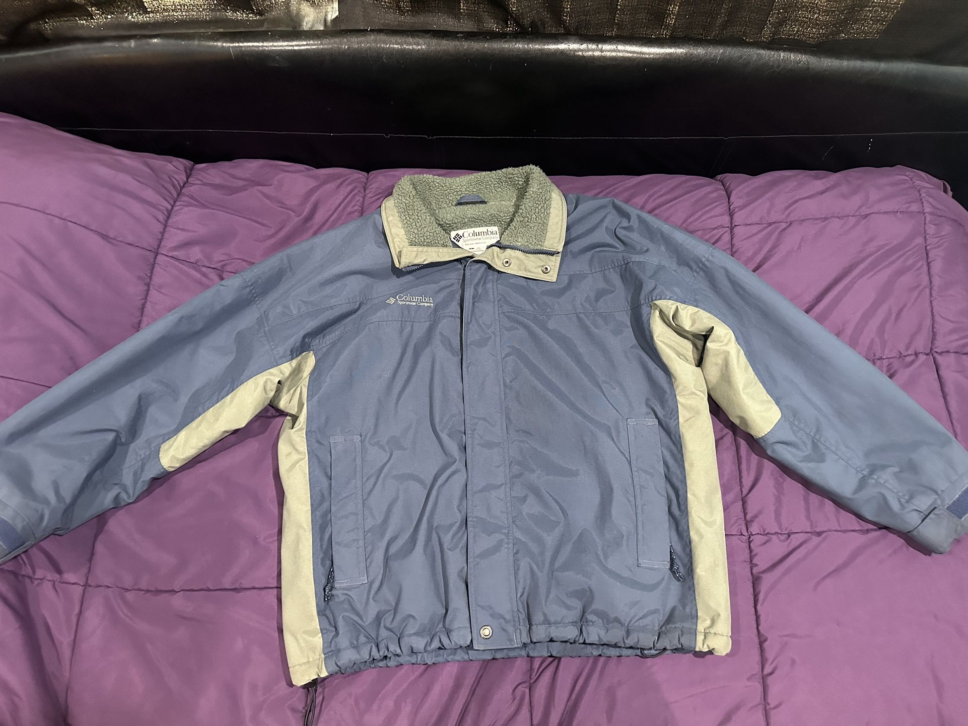 Columbia Sportswear Winter Jacket – Size L– Sherpa Lined – Blue/Beige