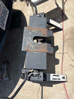 5th wheel hitch