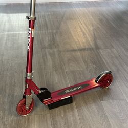 Razor Kick Scooter Children Age 4-7