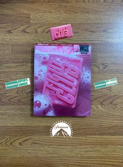 Fight Club (Limited Edition Steelbook) 4K UHD Blu-ray Combo Pack [4K UHD Blu-ray + Blu-ray]