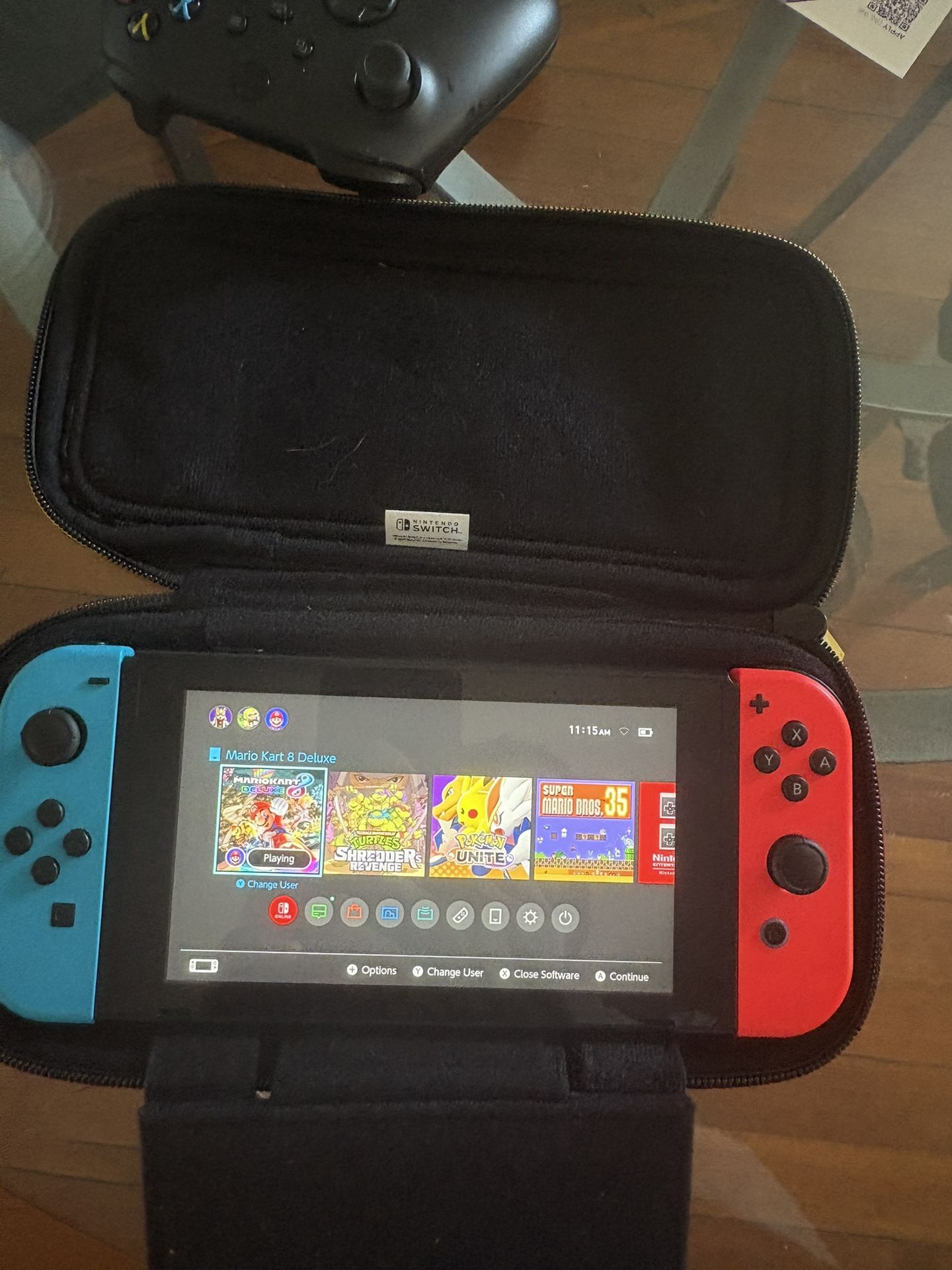 Nintendo Switch 