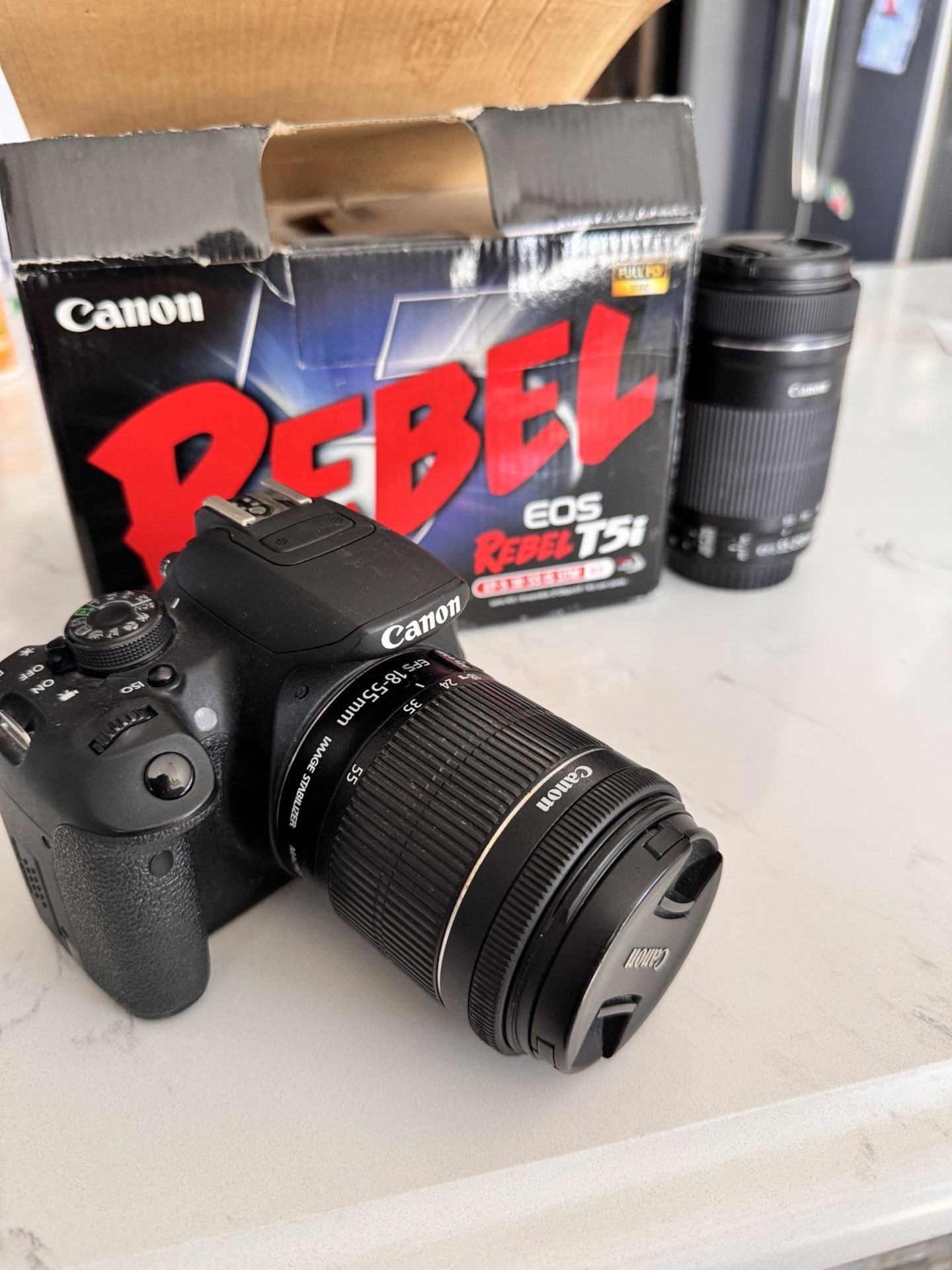 Canon EOS Rebel T5i