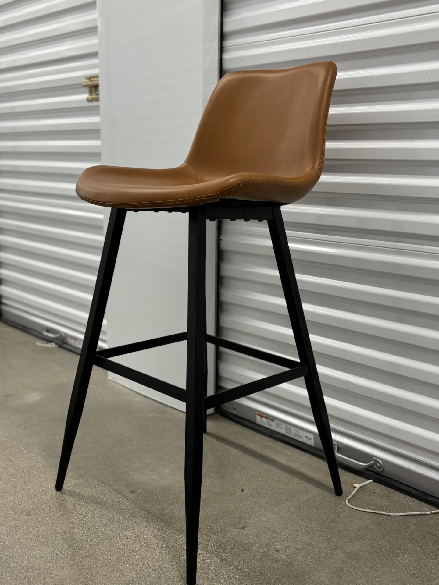 Set of 2 Modern Faux Leather Bar Stools