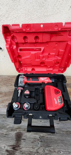 Milwaukee pex expander m12 fuel tool two battery charger
