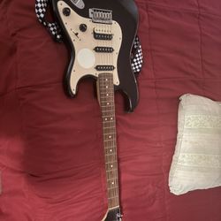 Squier Strat w/ Orange Amp