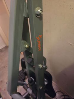 Sunny row and ride