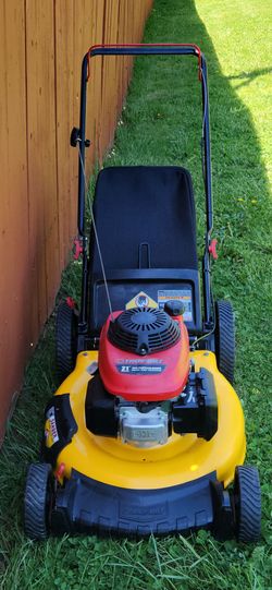 Troy Bilt/Honda Push Lawn Mower!