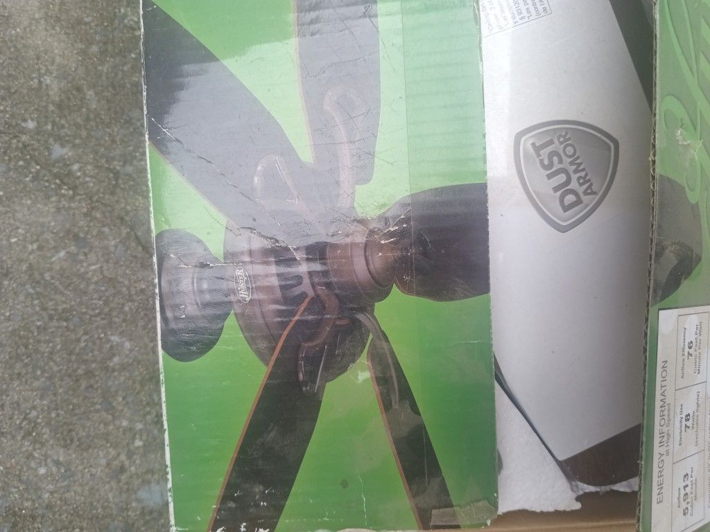 Beautiful Brand New Ceiling Fan