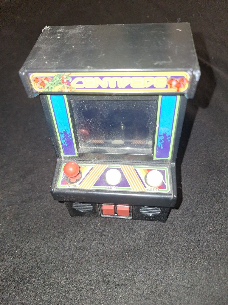 Centipede Small Acrade Box