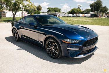 Ford mustang premium