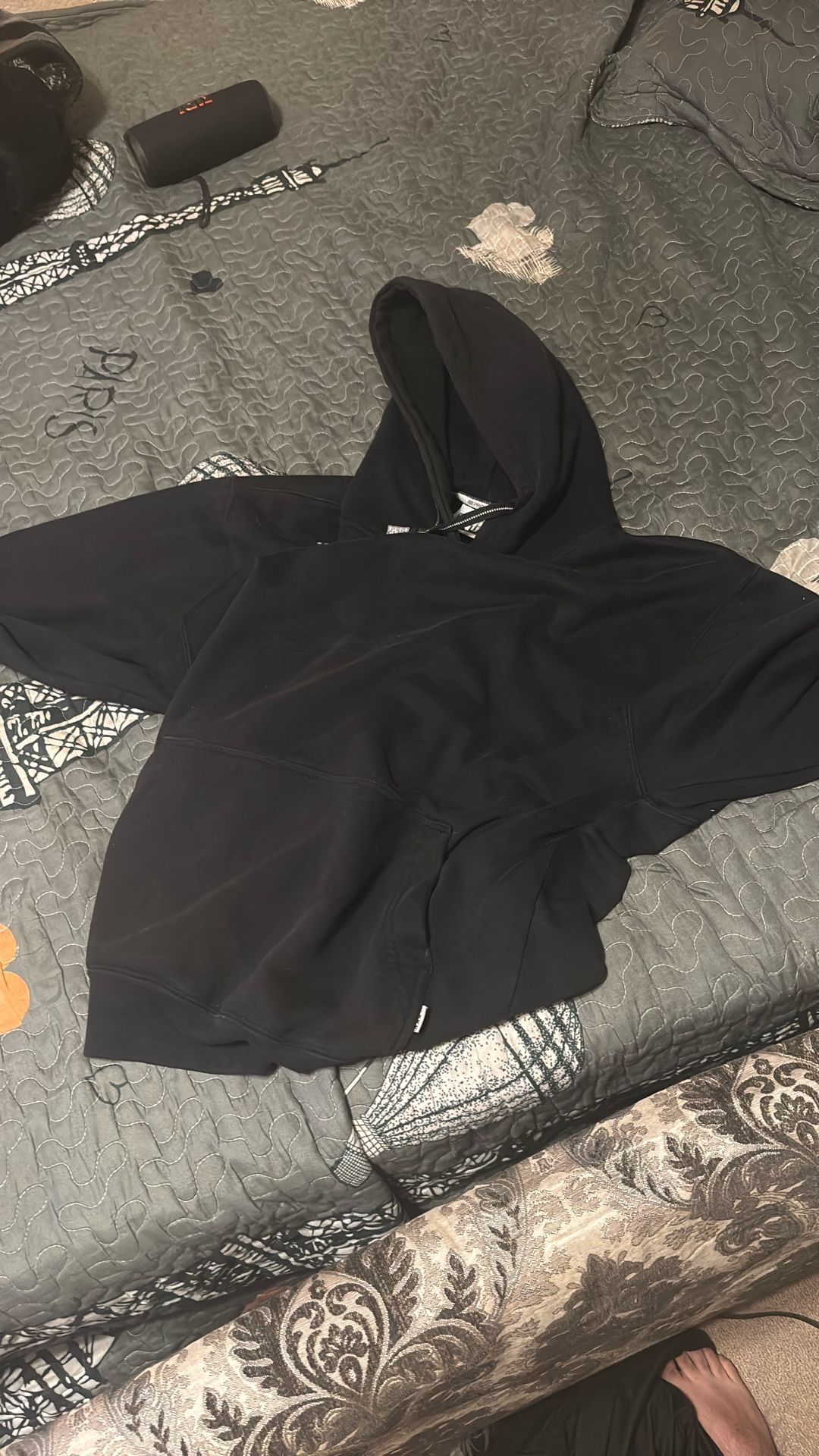 Black Medium Heavyweight Pool Club Sweater