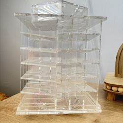 Original Beauty box - SPINNING LIPSTICK TOWER ACRYLIC CLEAR 