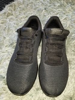 Price DROP: Brand New UNDER ARMOUR Sneakers