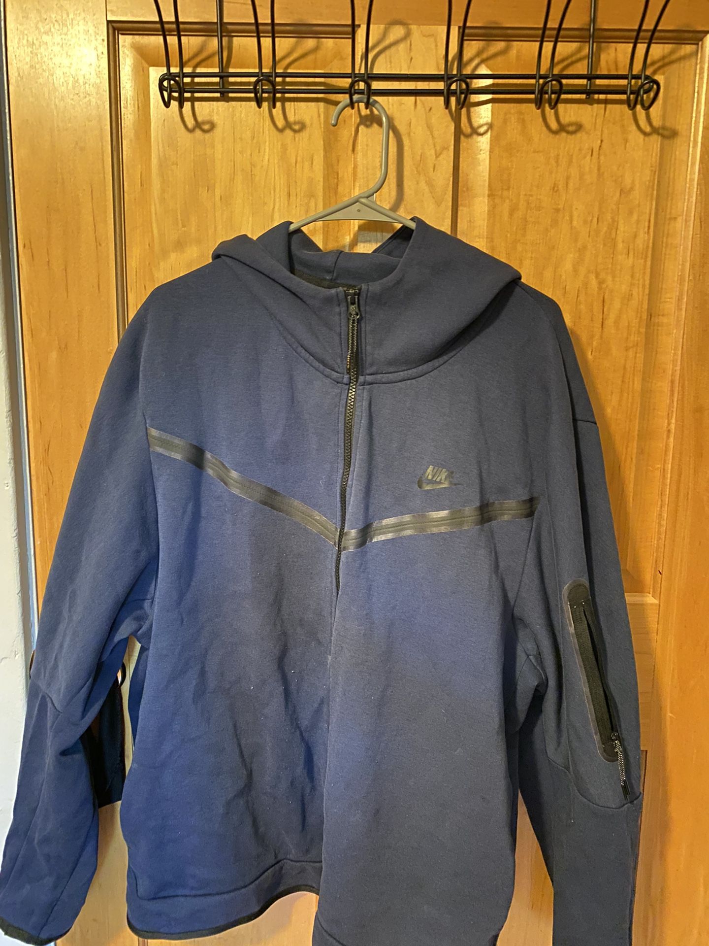 nike tech fleece