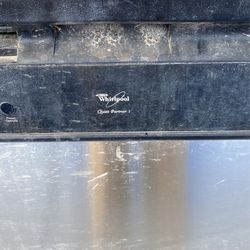 Whirl Pool Dishwasher 