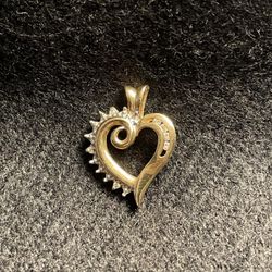 Diamond Gold Heart Pendant