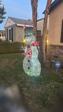 Frosty Christmas Light Decoration Snowman