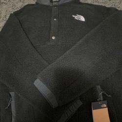 Brand New Northface Jacket Fleece Xl