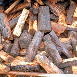 Seasoned Madrona Firewood