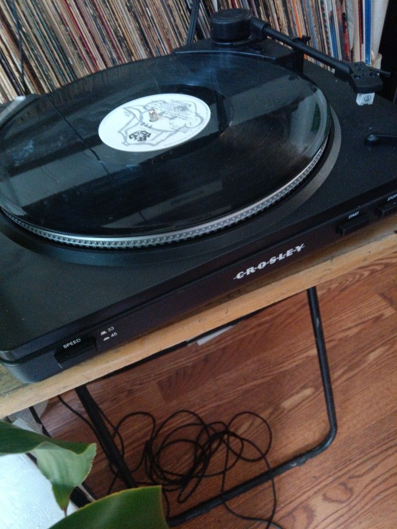 T400 Turntable