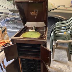 Old School Record Player 