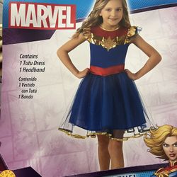 Captain Marvel Costume 