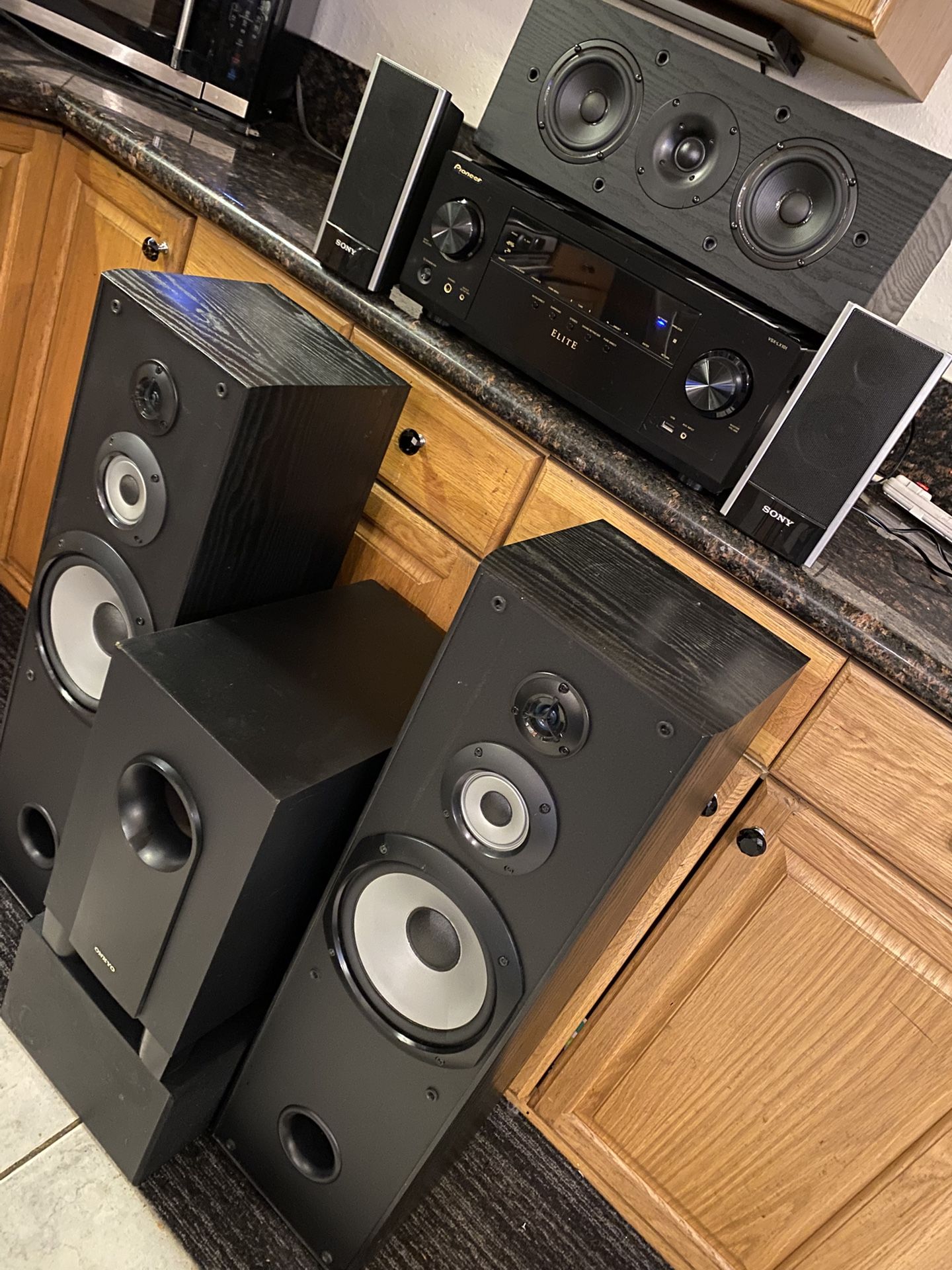 Pioneer Surround Sound System (Dolby Atmos)