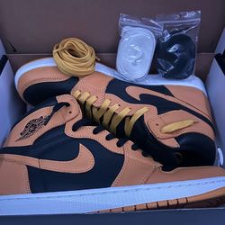 Jordan 1 Pollen *NEW* Men size 12