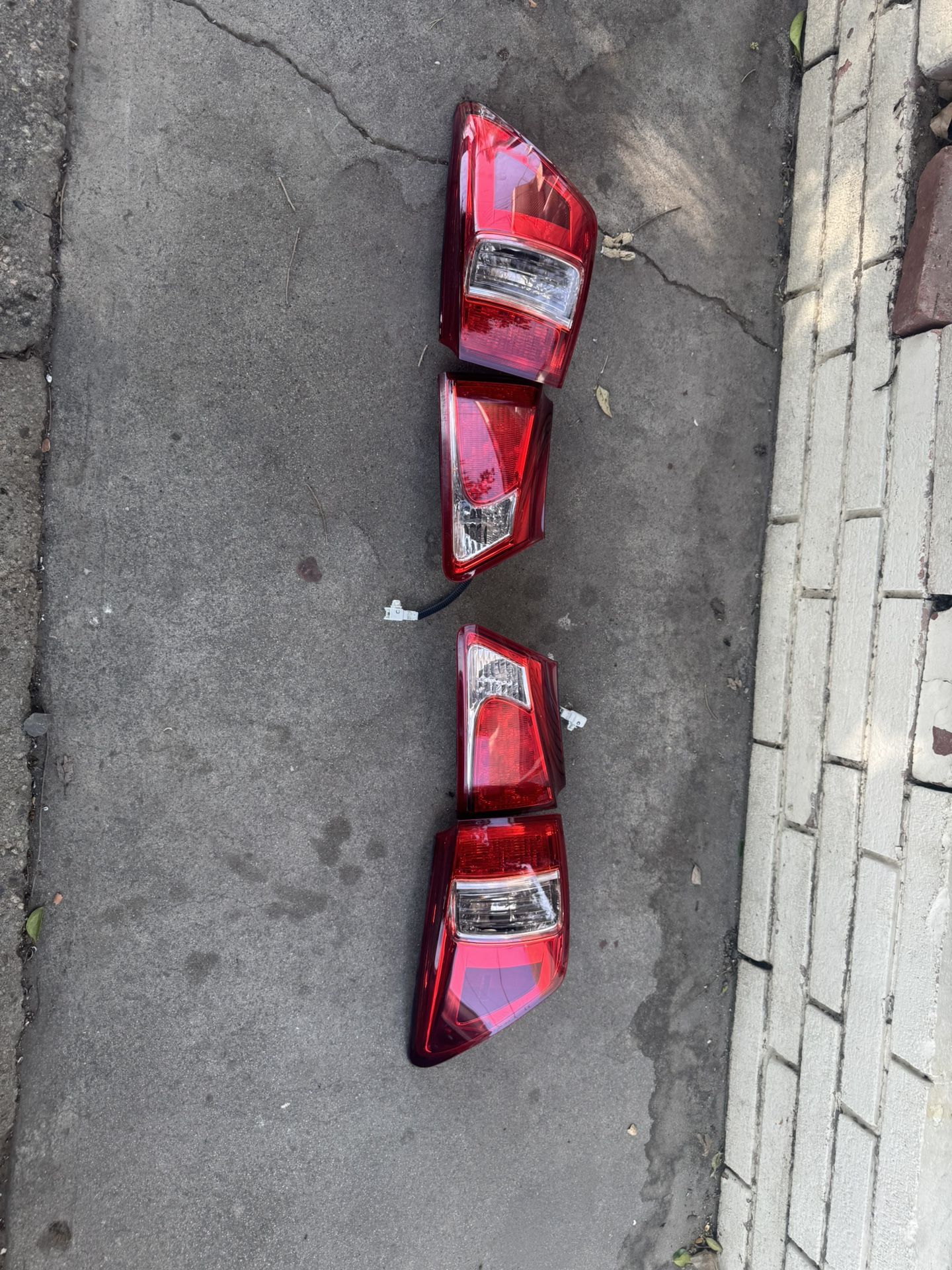 2011 Lexus Is250 OEM tail Lights