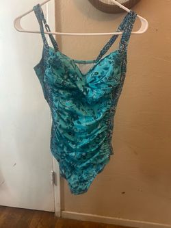 Bathing suit