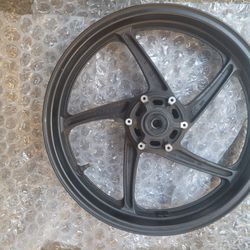 Honda CBR 300 front wheel