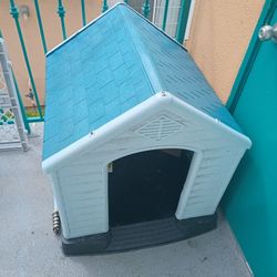 dog house