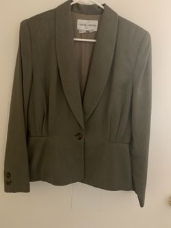 Casual Corner Size 8 Skirt suit. Long Skirt. In excellent condition