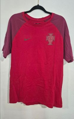 Nike  The Tee