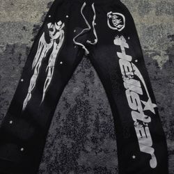 Hell Star Sweats 