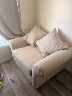 Fluffy deep cream linen couch chair and ottomon set