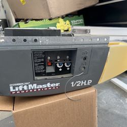 Liftmaster Garage Door Opener   2000SDR 
