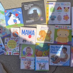 Kids Books Lot of 19 