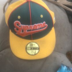Supreme Hat