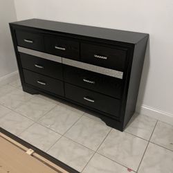 BLACK 7 Drawer DRESSER 🖤