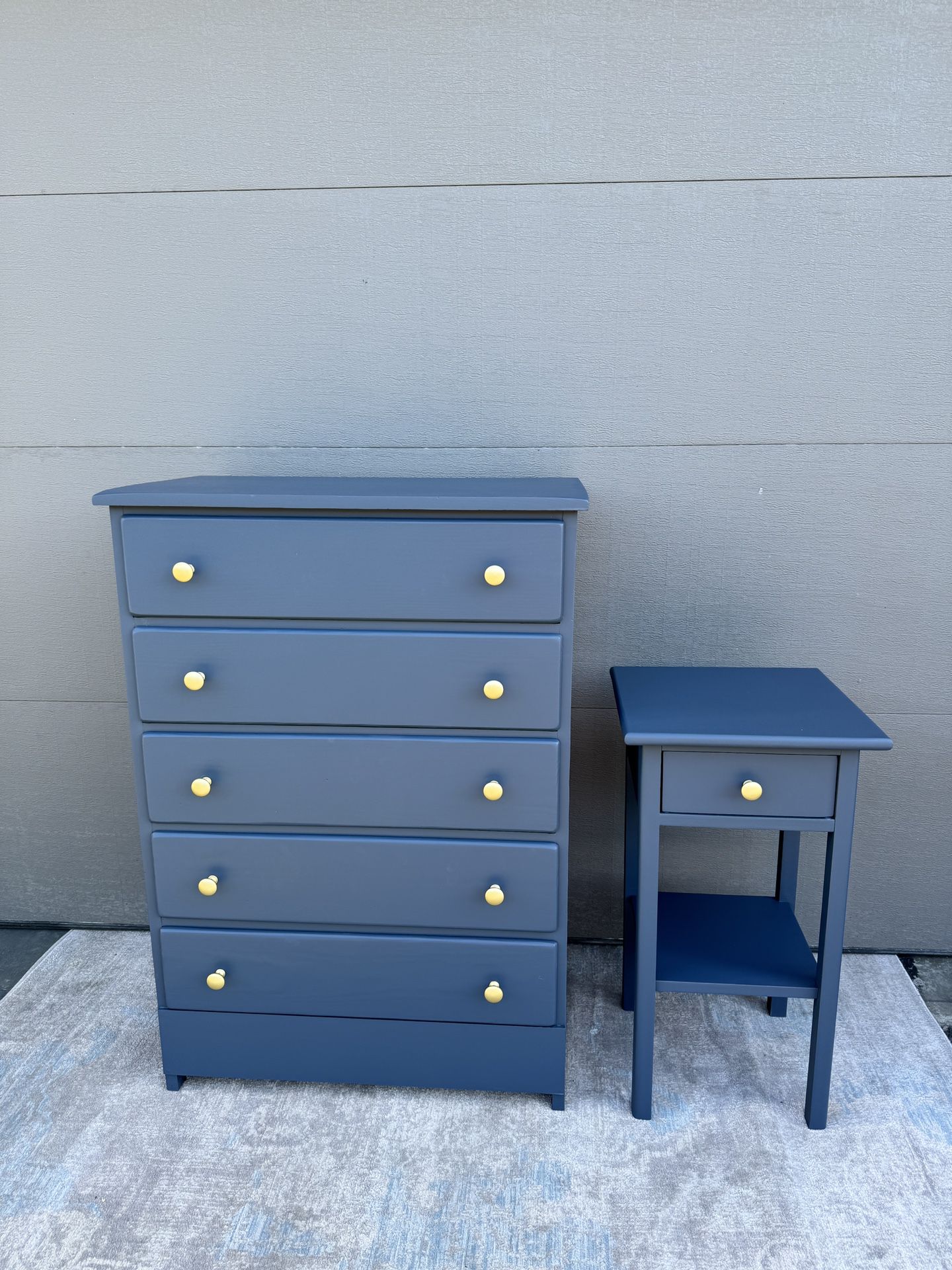 Matching 5-Drawer Dresser and Night Stand