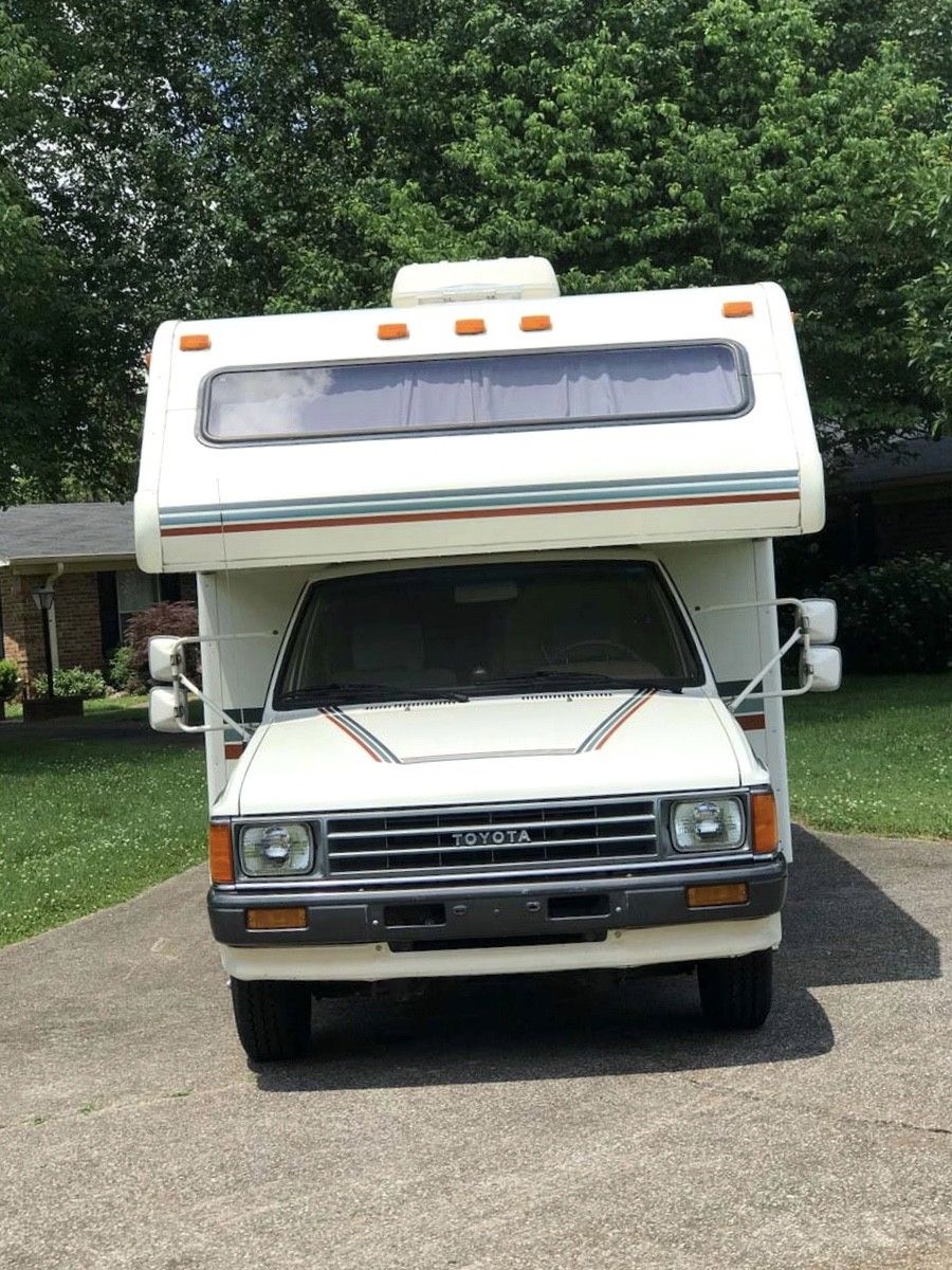 1987 Winnie Class C Vintage