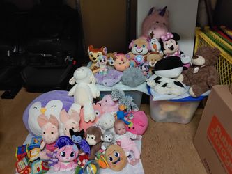 Stuffed Animals - Like New Condition