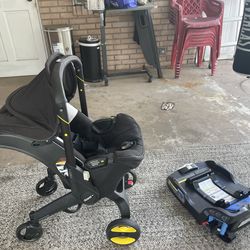 Doona All in one stroller plus base