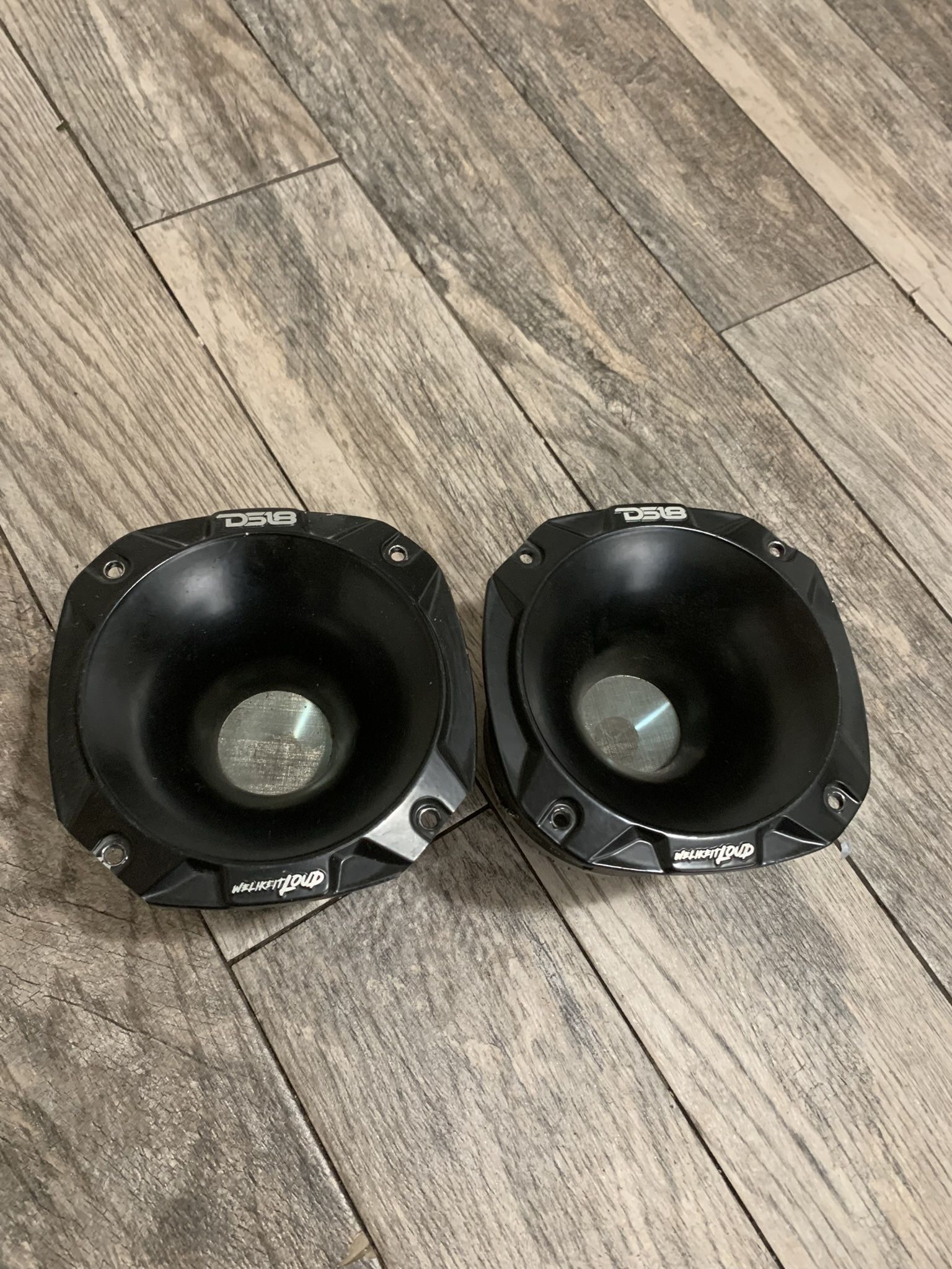 Ds18 Compression Horns