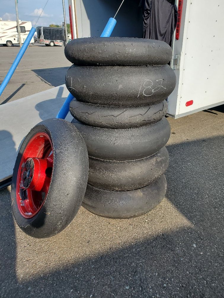 pirelli supercorsa slicks