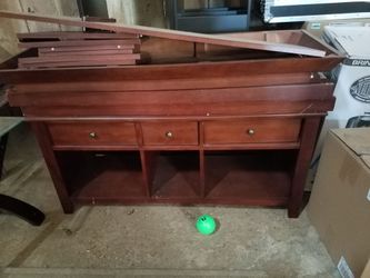 Modern hutch with shelves