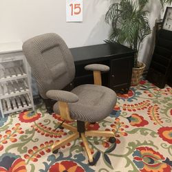 Swivel Office Chair