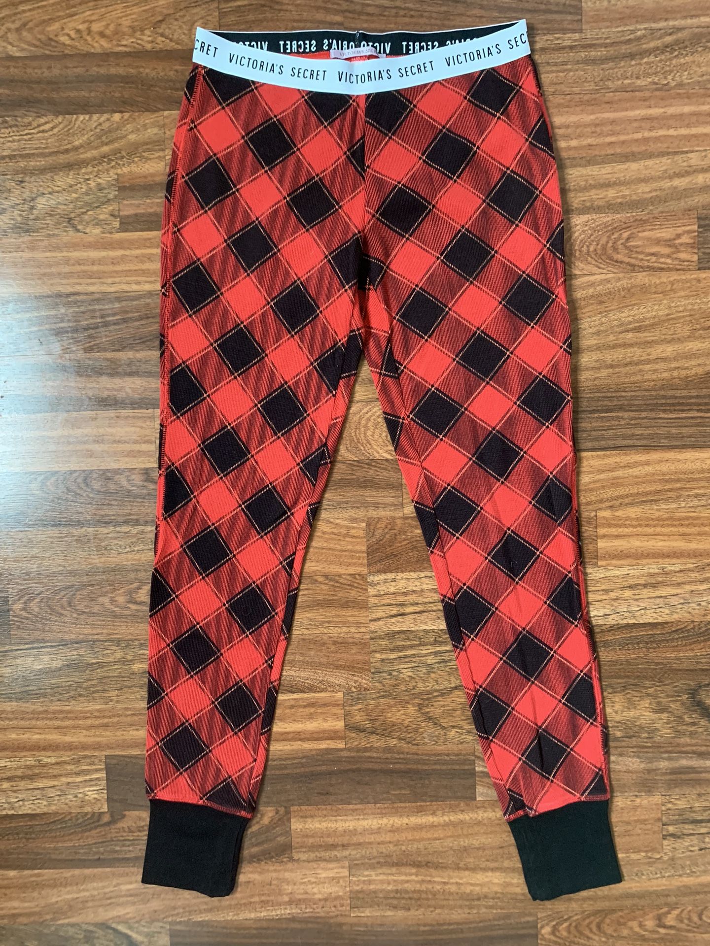 Victoria’s Secret Small Red Black Diamond Plaid Pajama Pant